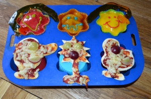 The muffin tins consisted of three Mr Men pizzas, a Mr Tickle shaped jelly with oranges in, and two Mr Men cakes.